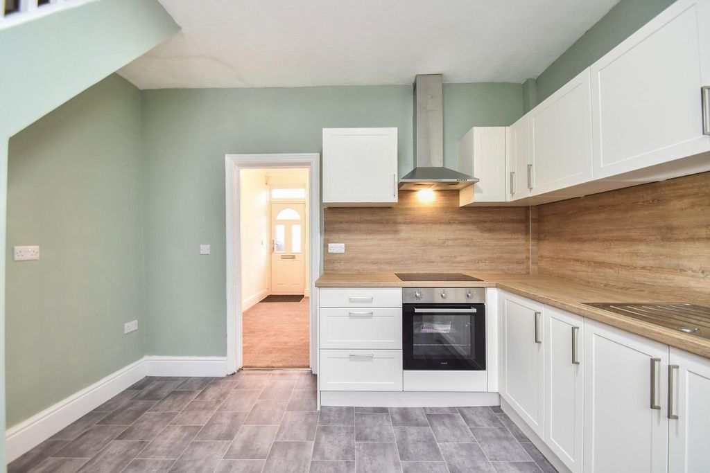 Property photo 2 of 16 3Birchgrove-13.Jpg
