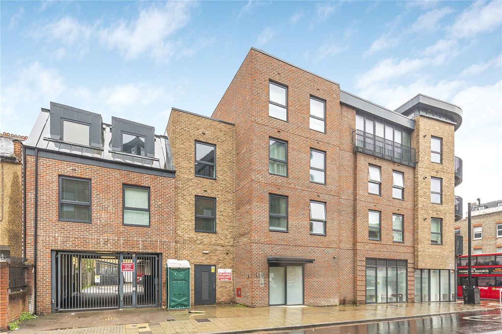 Property photo 1 of 15 Picture No. 19