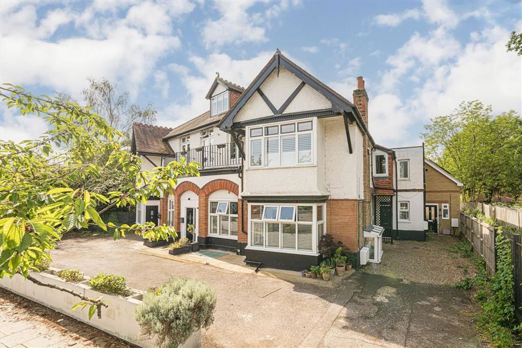 Property photo 1 of 5