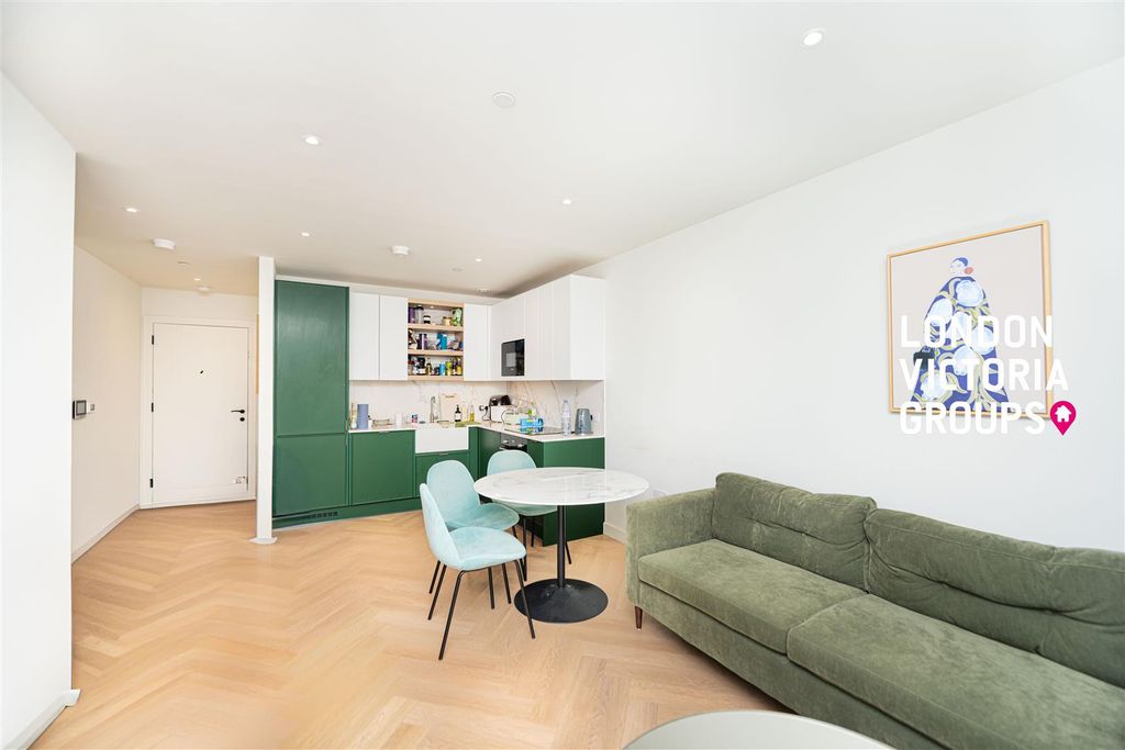 Property photo 2 of 14 1-4813.Jpg