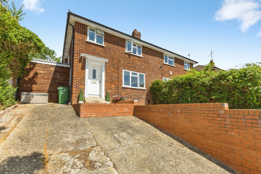 Property photo 1 of 20