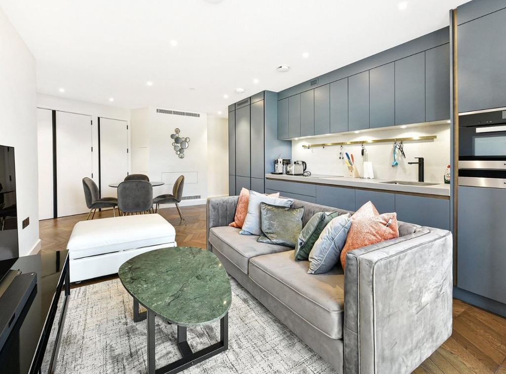 Property photo 2 of 6