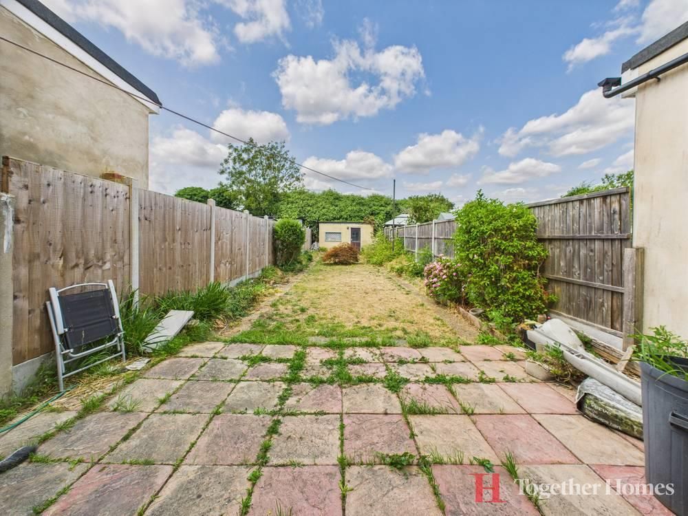 Property photo 2 of 16 Garden
