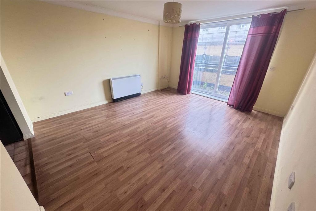 Property photo 3 of 7