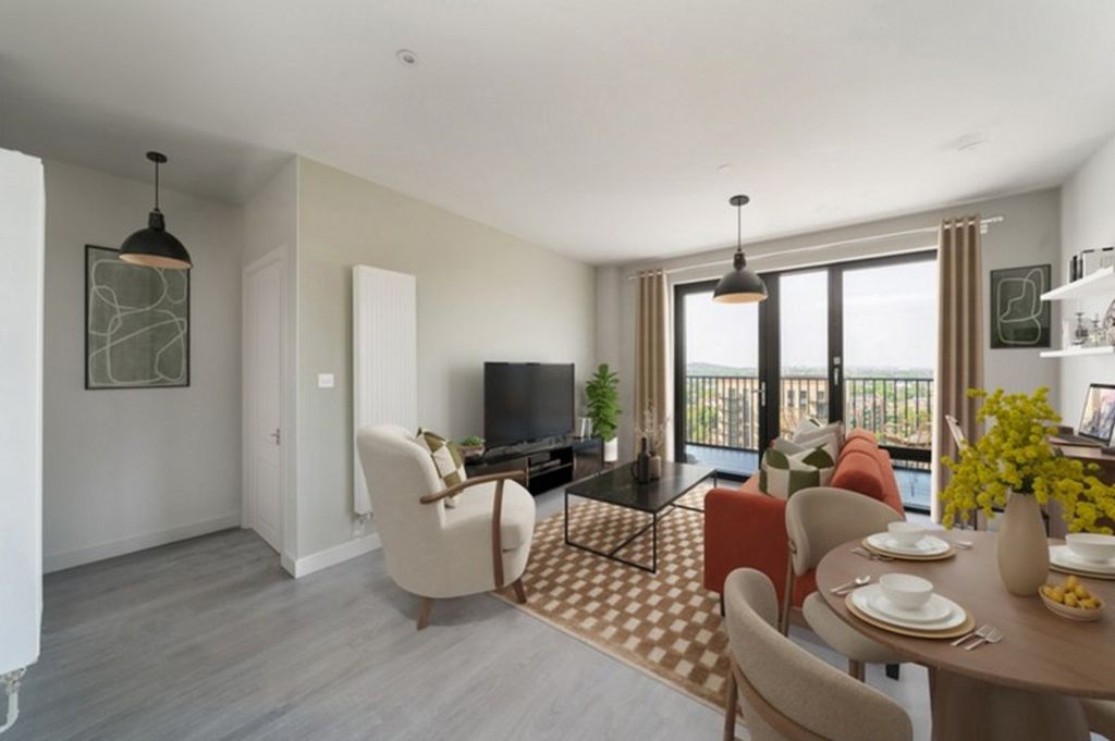 Property photo 2 of 6