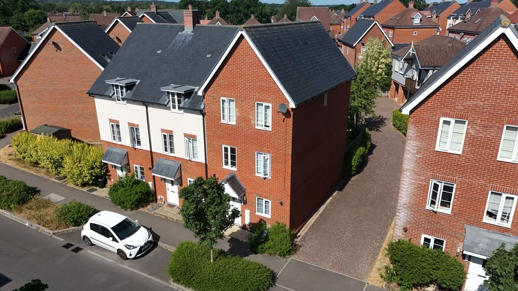 Property photo 1 of 15 Dji_20260729103658_0073_D.Jpg