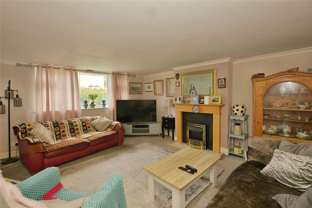 Property photo 2 of 13 Living Room