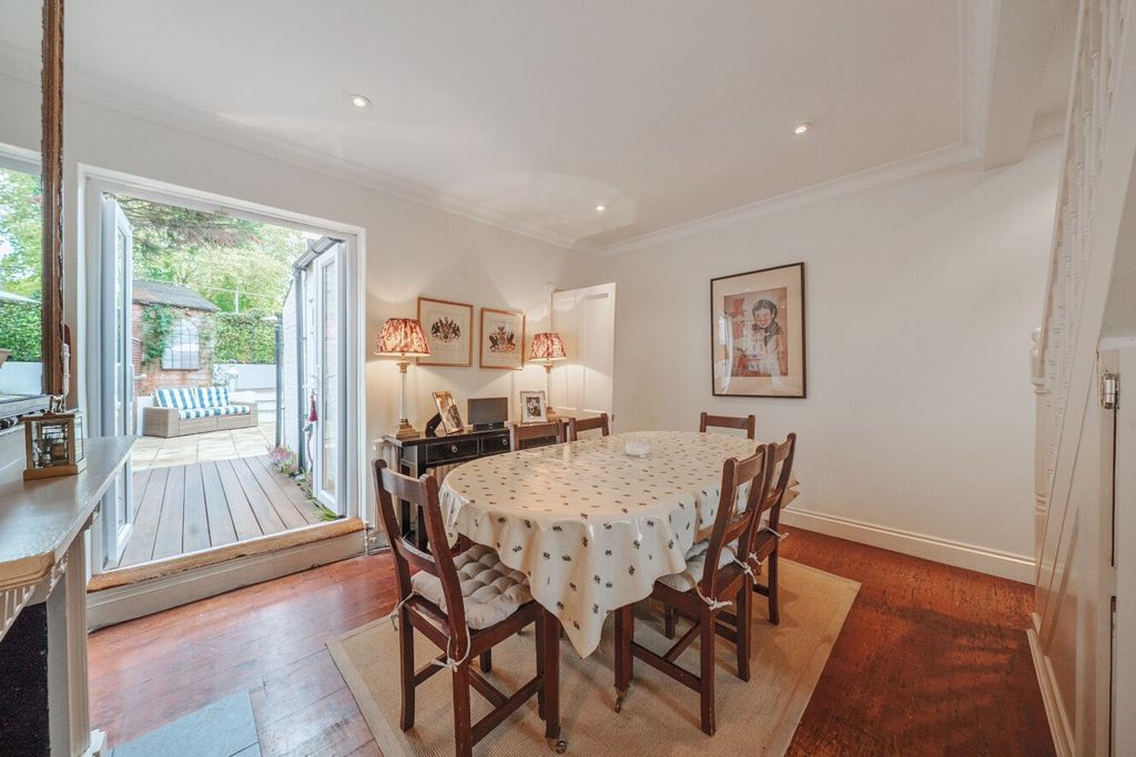 Property photo 3 of 19 Picture No. 17