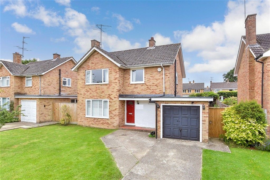 Property photo 1 of 10 Front Brochure