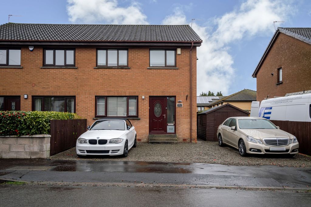 Property photo 1 of 21