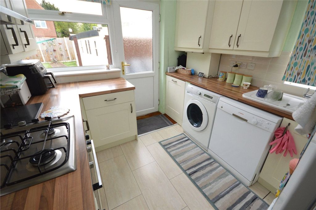 Property photo 3 of 10 Picture No. 05