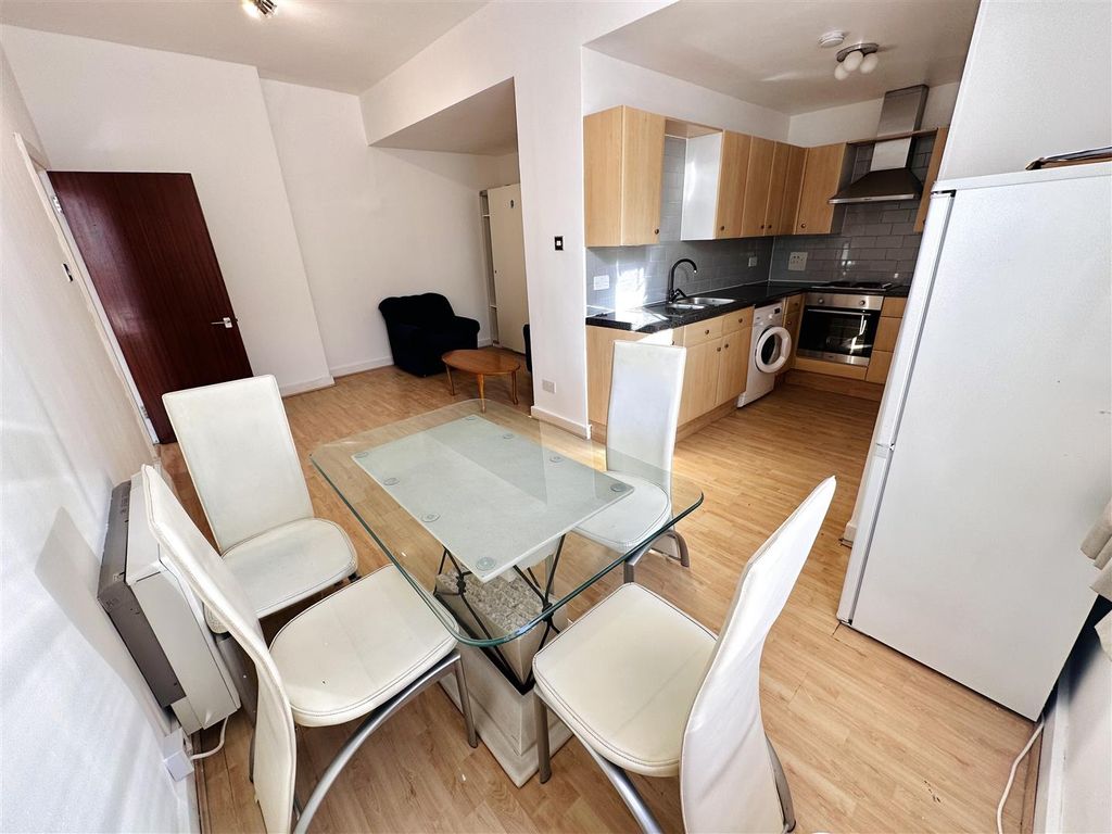 Property photo 3 of 6 Img_2675.Jpg