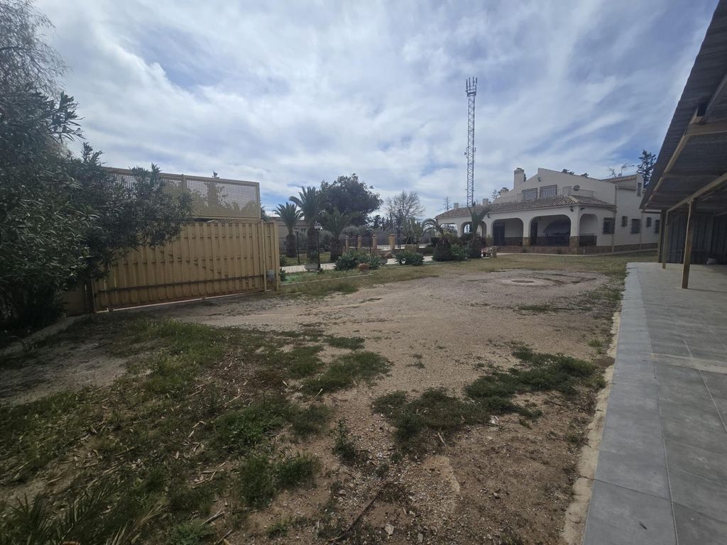 Property photo 3 of 50