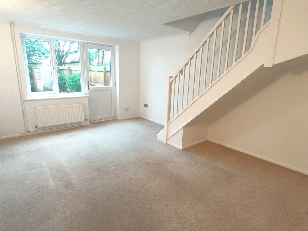 Property photo 2 of 9 Image