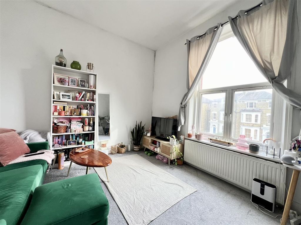 Property photo 3 of 4 Img_1021.Jpg