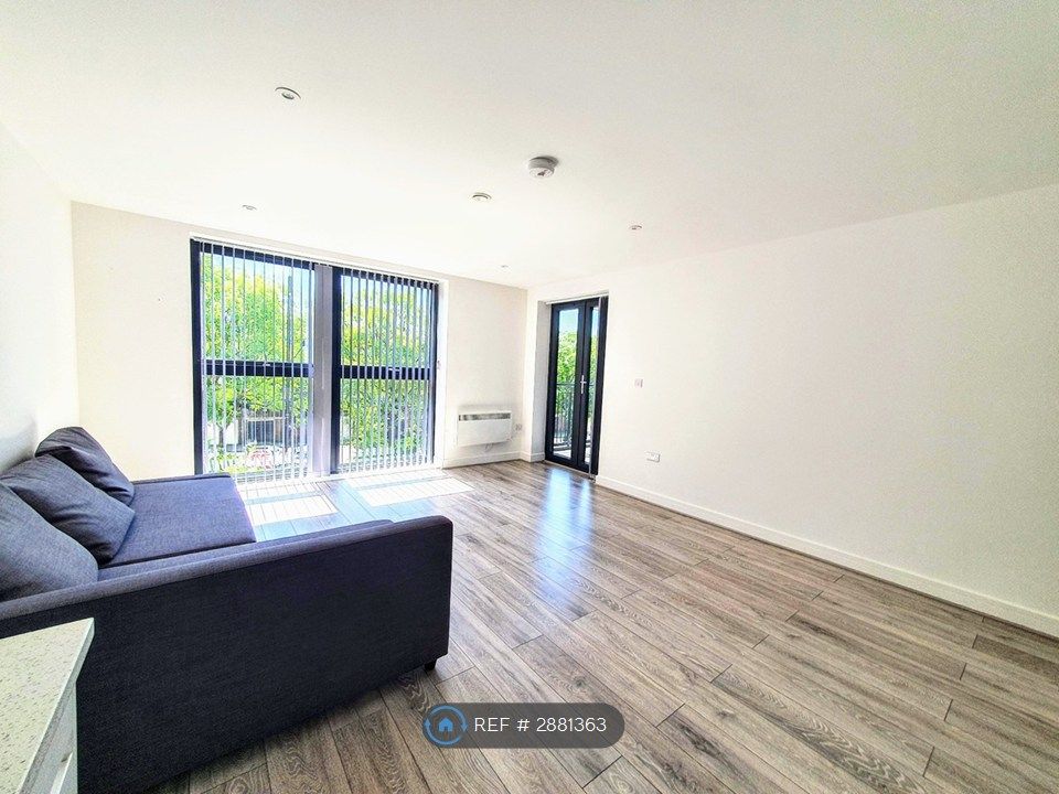 Property photo 2 of 8