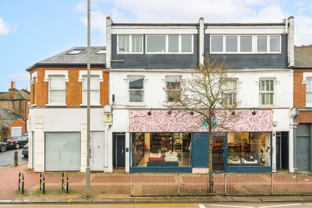 Property photo 1 of 5