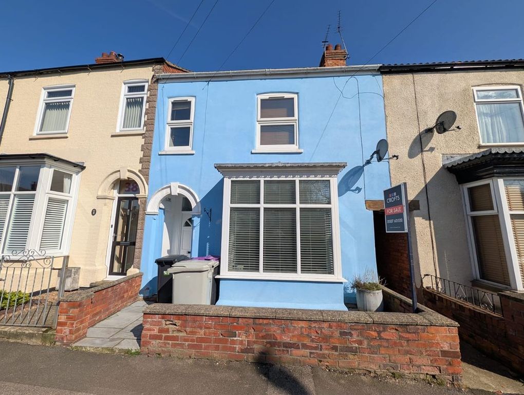 Property photo 1 of 15 Front