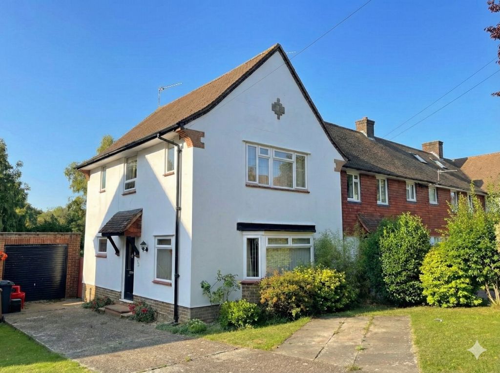 Property photo 1 of 12 Front