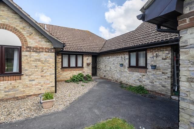 Property photo 3 of 20 External