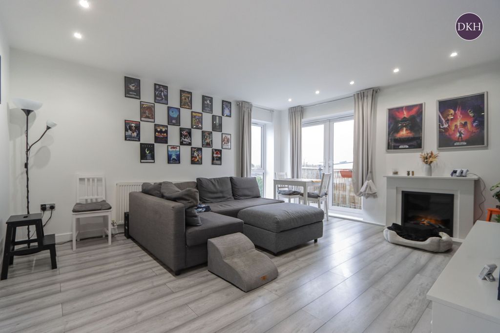 Property photo 3 of 11 Picture No. 09