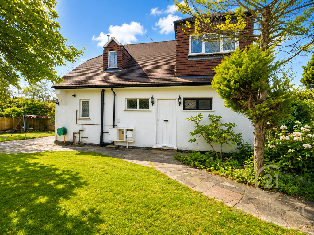 Property photo 1 of 16