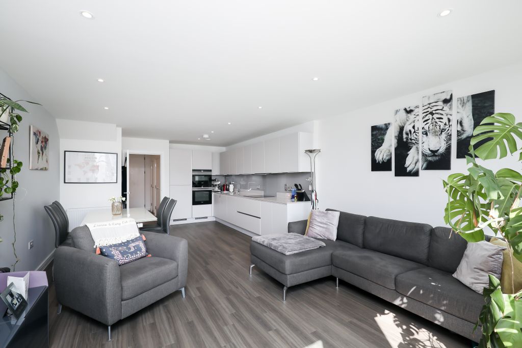 Property photo 2 of 16 5A1A6821