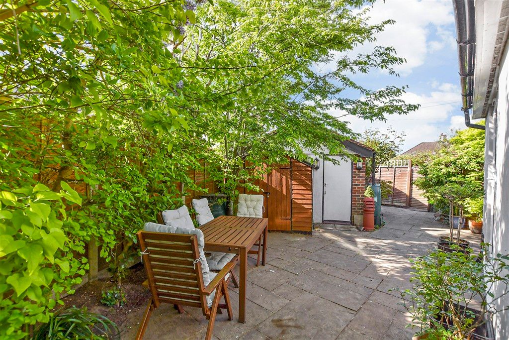 Property photo 2 of 17 Patio / Decking