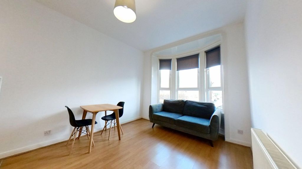 Property photo 2 of 7 Photo 2