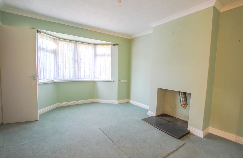 Property photo 3 of 8 Picture No. 02