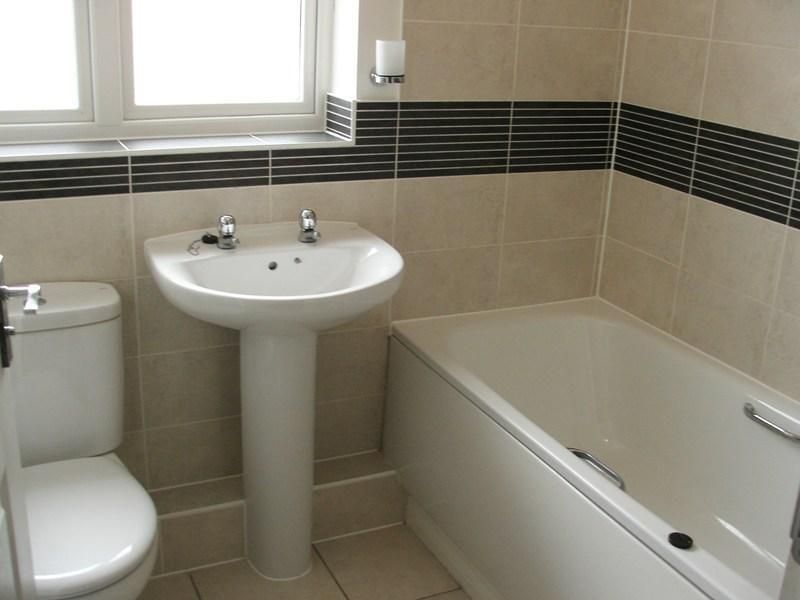 Property photo 3 of 4 Bathroom