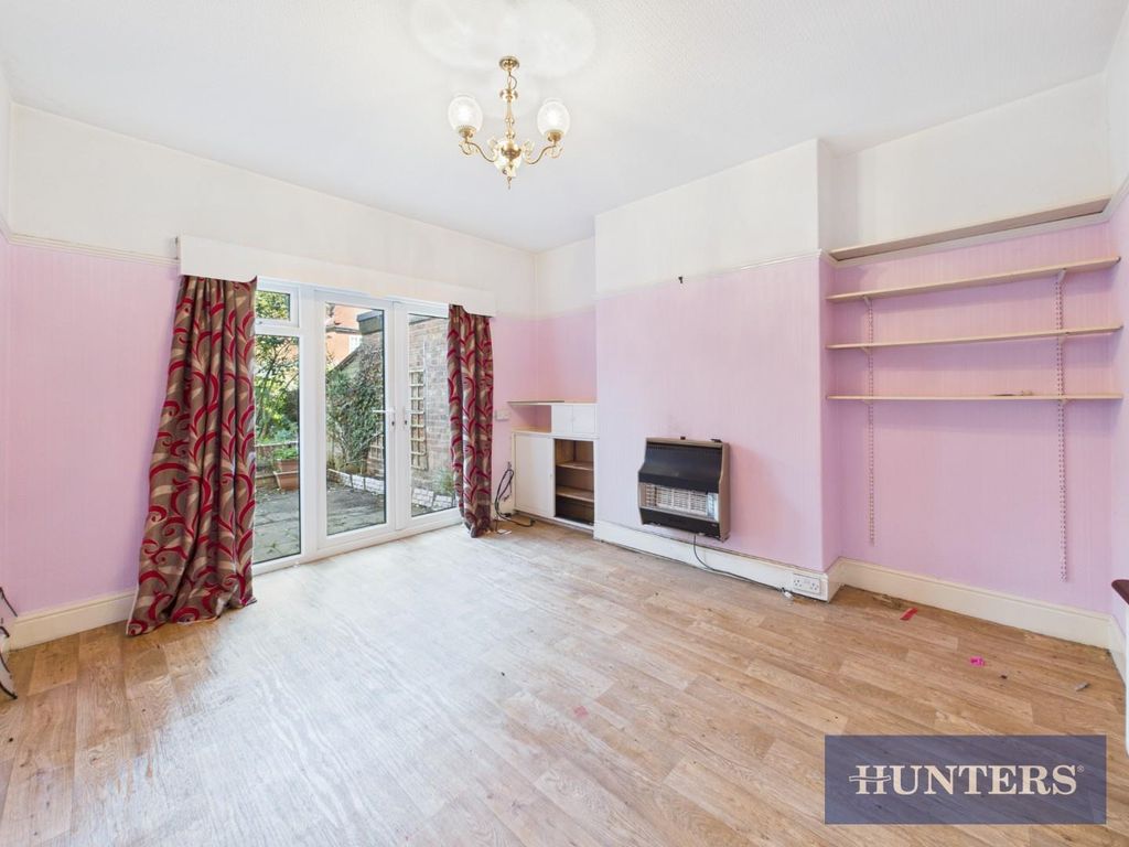 Property photo 3 of 19 Cam05333G0-Pr0268-Still002.Jpg