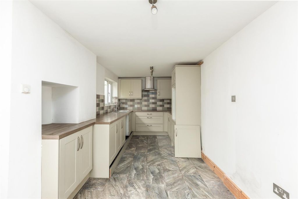 Property photo 3 of 35 Cz0A1380.Jpg