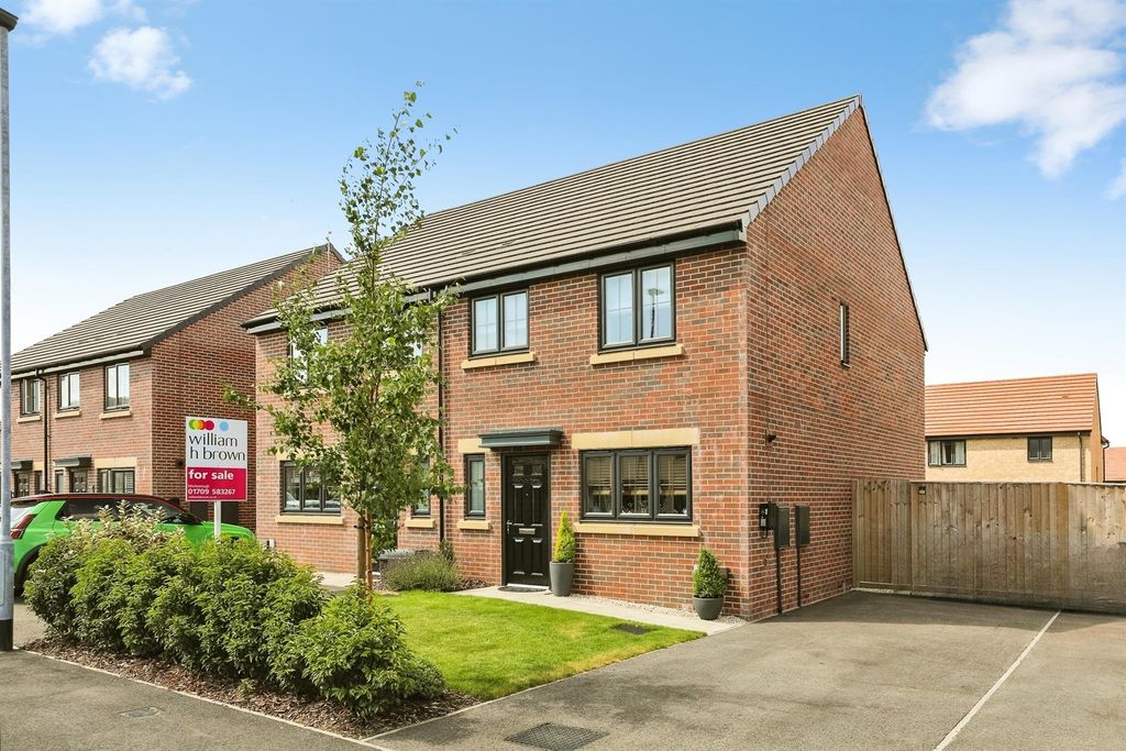 Property photo 1 of 22