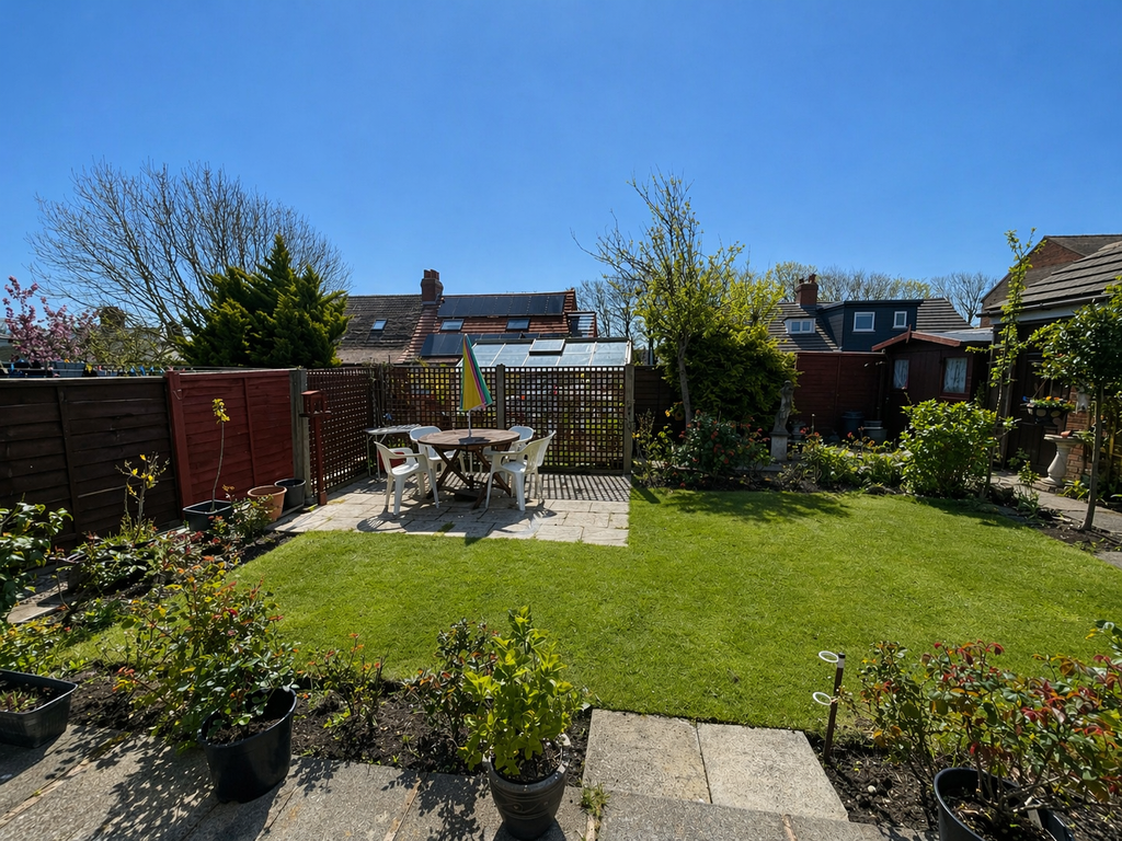 Property photo 2 of 18