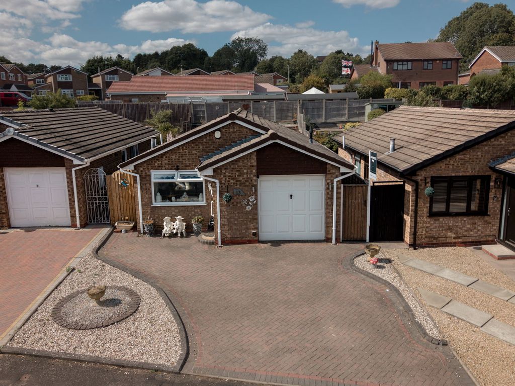 Property photo 1 of 18