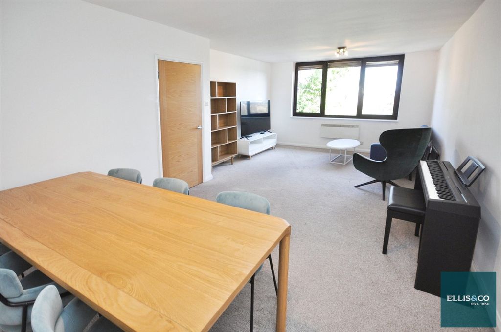 Property photo 1 of 13 Picture No. 39