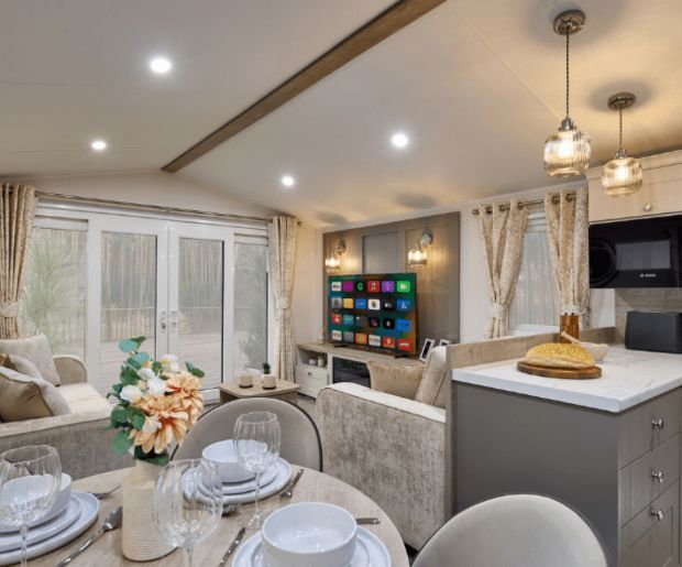 Property photo 1 of 11 2
