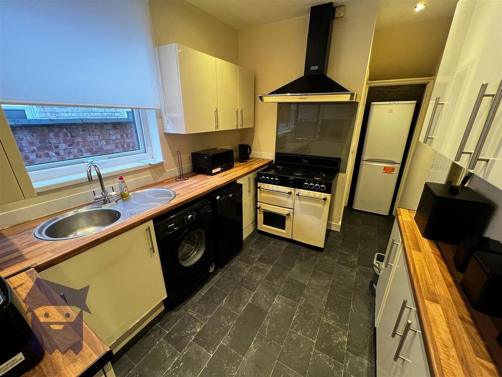 Property photo 2 of 7 Img_5591.Jpg