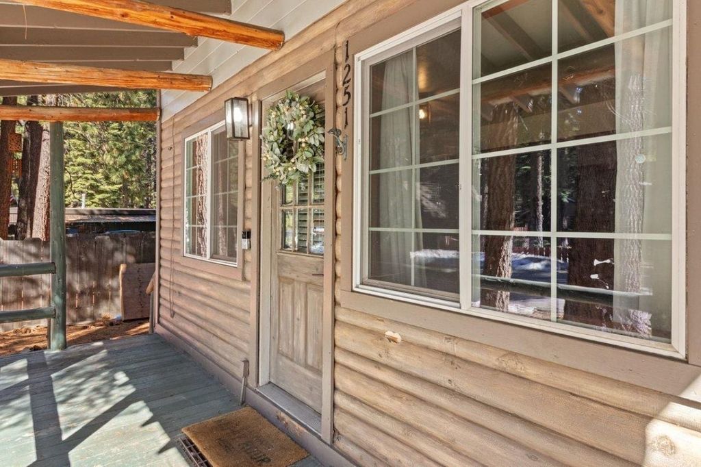 Property photo 1 of 30