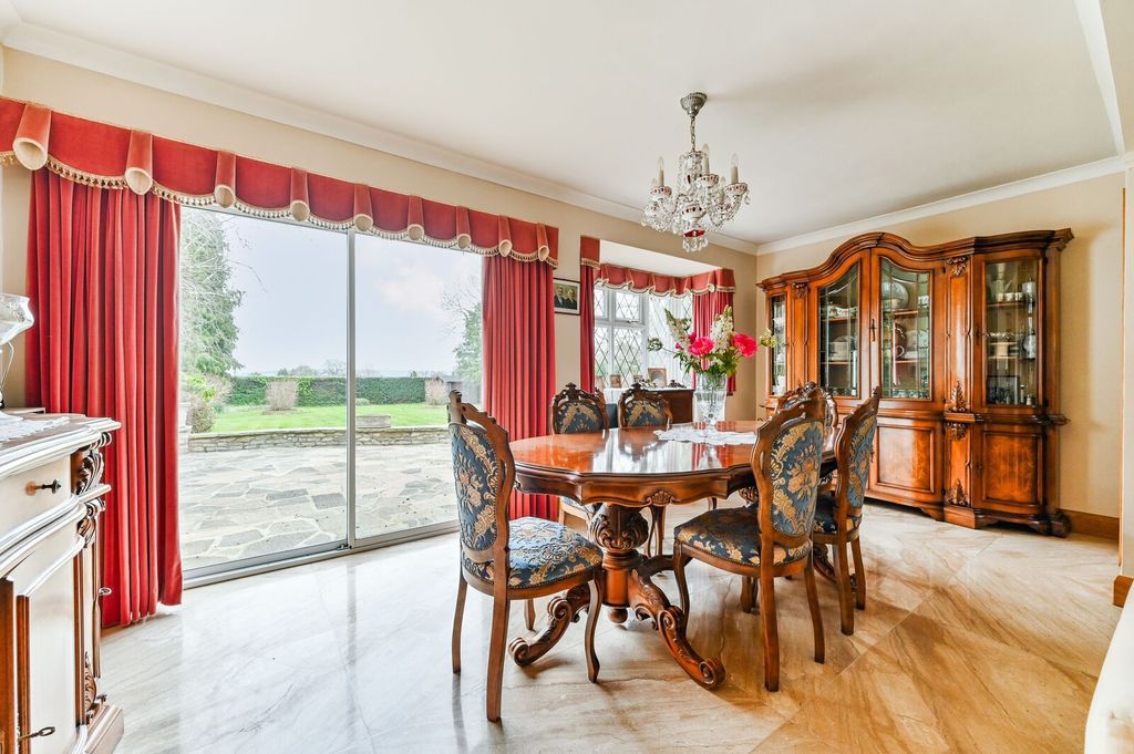 Additional image 4 of 5 bed detached house for saleGrimwade Avenue, Lloyd Park, Croydon CR0