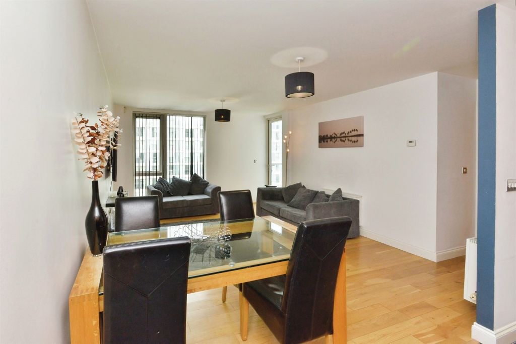 Additional image 16 of 2 bed flat for saleMortimer Square, Milton Keynes MK9