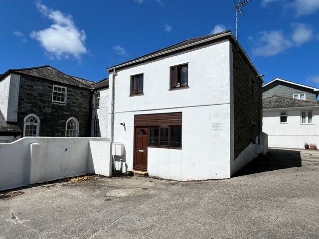 Property photo 1 of 6