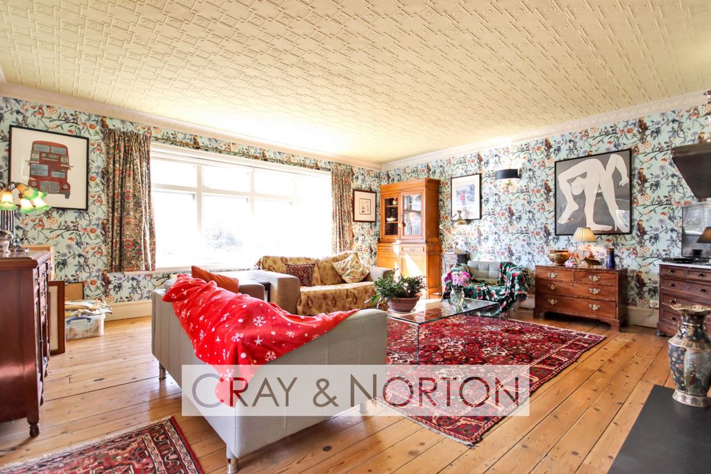 Additional image 6 of 4 bed detached house for saleAddiscombe Road, Croydon CR0