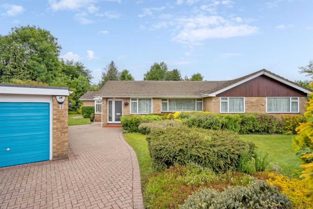 Property photo 1 of 16