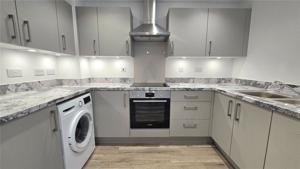 Property photo 3 of 14 Picture No. 04