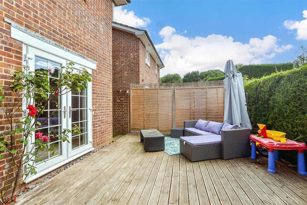 Property photo 2 of 11 Patio/Decking