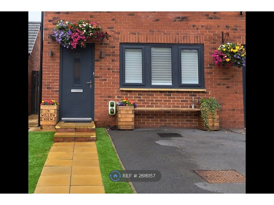 Property photo 1 of 27