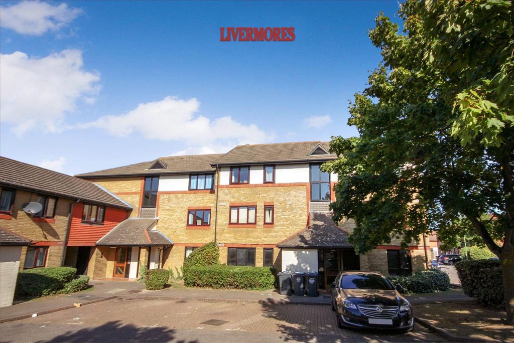 Property photo 1 of 1 53 Louvain Roaddp.Jpg