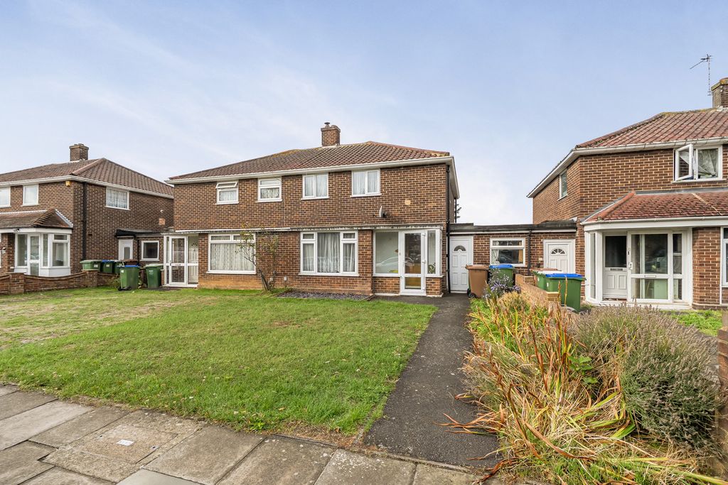 Property photo 1 of 15